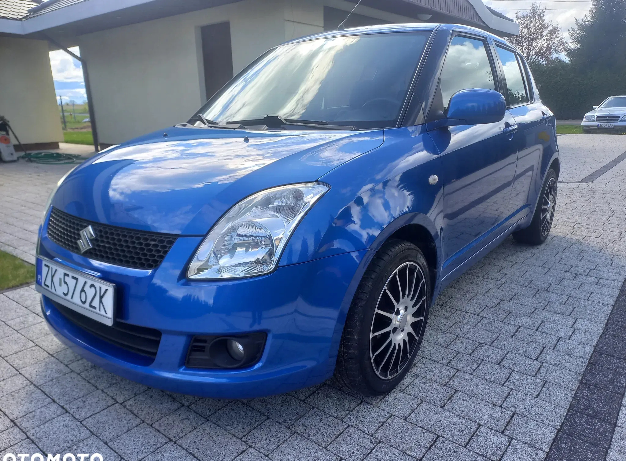 suzuki swift koszalin Suzuki Swift cena 17400 przebieg: 153000, rok produkcji 2009 z Koszalin